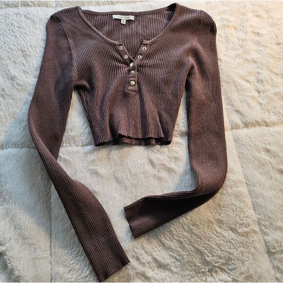 Women's Ribbed Henley Top Cropped Gold Button Long Sleeve Sz Small - Picture 1 of 4